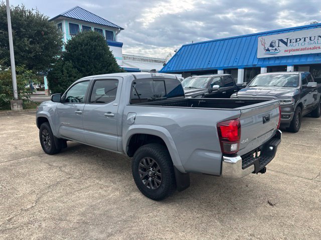 Used 2021 Toyota Tacoma SR5 AWD/4WD image 7