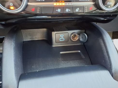 Used 2022 Ford Escape SEL w/ SEL Stealth AWD Package image 18