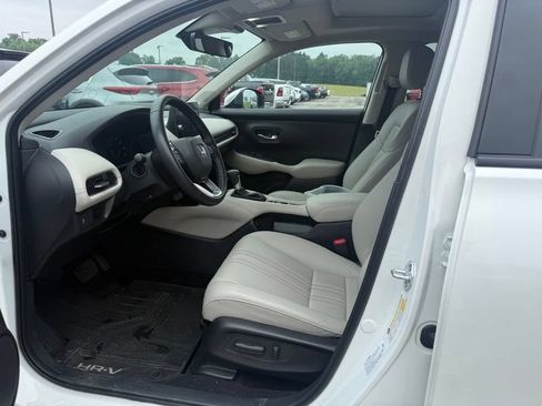 Used 2026 Honda HR-V EX-L image 10