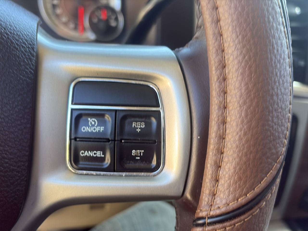 Used 2015 RAM 2500 Laramie w/ Protection Group AWD/4WD image 19