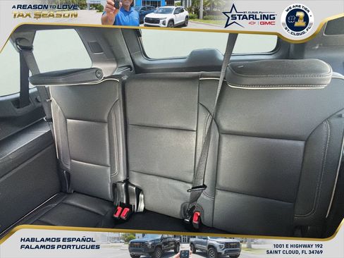 Certified 2025 Chevrolet Suburban Premier image 23