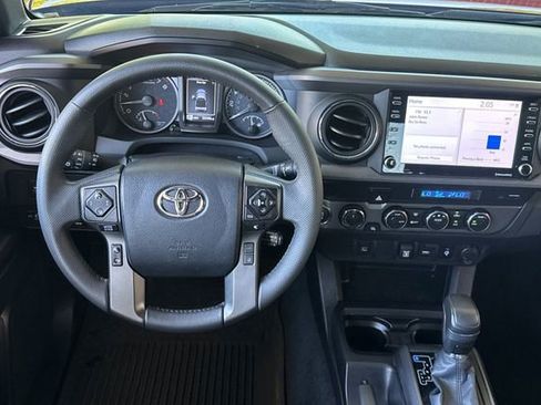 Used 2023 Toyota Tacoma TRD Off-Road AWD/4WD image 14