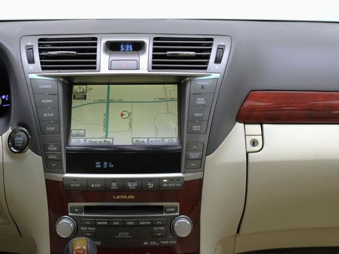 Used 2012 Lexus LS 460 w/ Luxury Value Edition RWD image 54