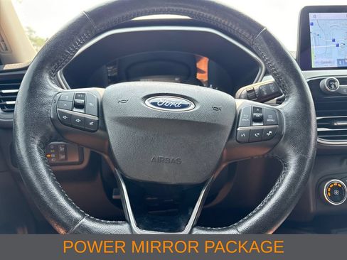 Used 2020 Ford Escape SEL FWD image 11