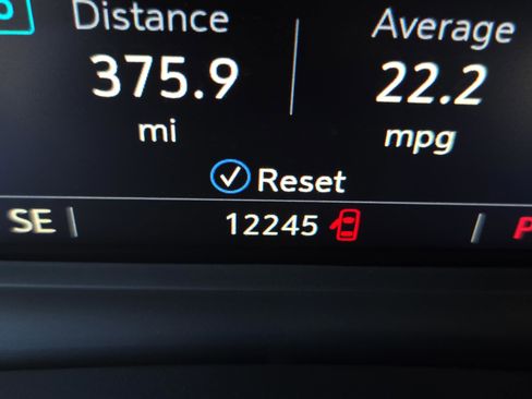 Used 2025 Cadillac XT5 Premium Luxury image 13