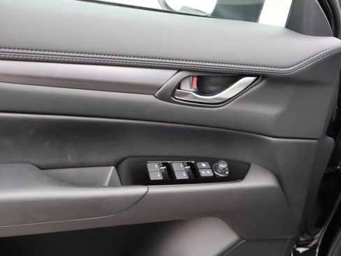 New 2025 MAZDA CX-5 AWD 2.5 S w/ Preferred Package image 24