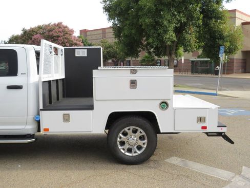 New 2022 RAM 3500 SLT w/ Quick Order Package 2YG SLT image 13