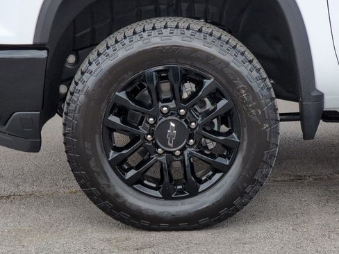 New 2026 Chevrolet Silverado 2500 Custom w/ Custom Convenience Package image 25