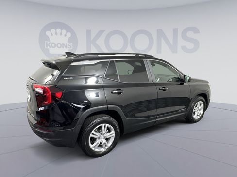 Used 2022 GMC Terrain SLE w/ Driver Convenience Package image 7