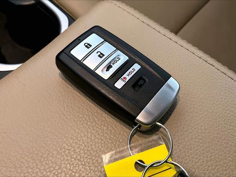 Used 2017 Acura RDX AWD w/ Technology Package image 14