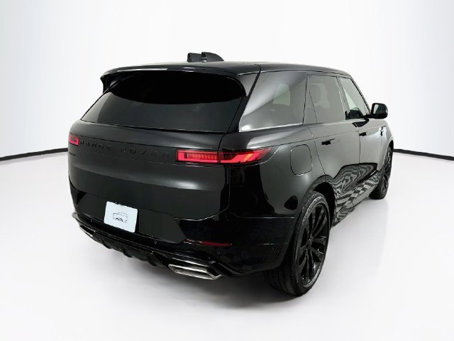 New 2027 Land Rover Range Rover Sport Dynamic SE AWD/4WD image 5