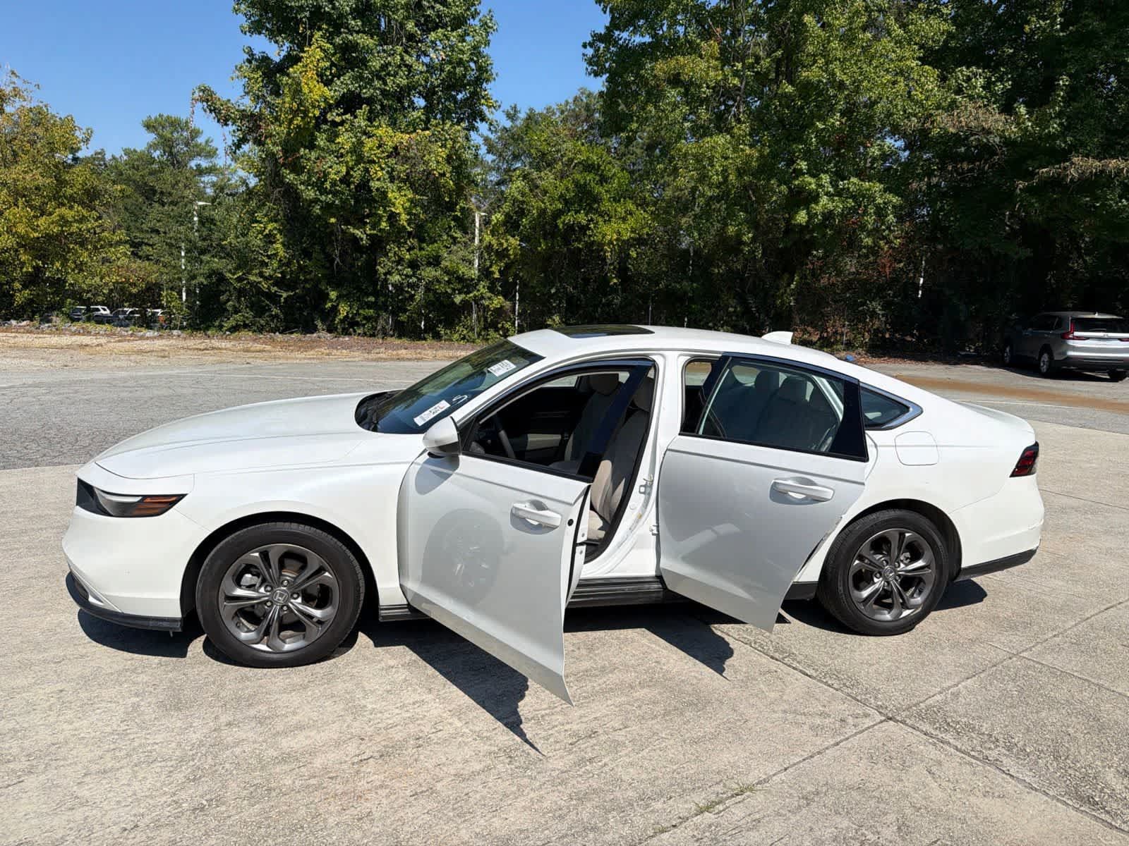 Used 2024 Honda Accord EX image 20