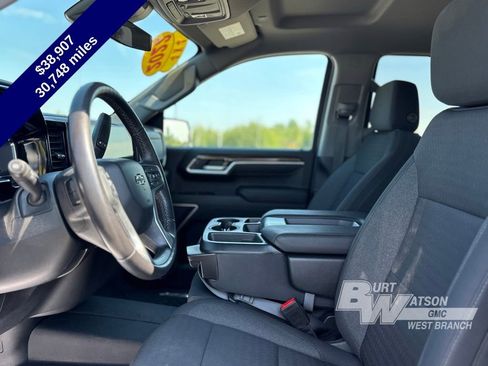 Used 2022 Chevrolet Silverado 1500 RST image 10