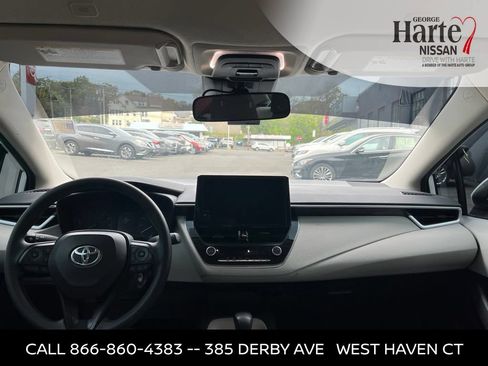 Used 2024 Toyota Corolla LE FWD image 18
