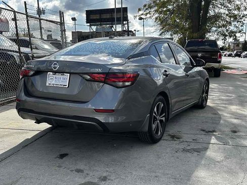 Used 2021 Nissan Sentra SV image 4
