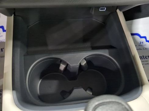 New 2025 Honda HR-V LX image 27