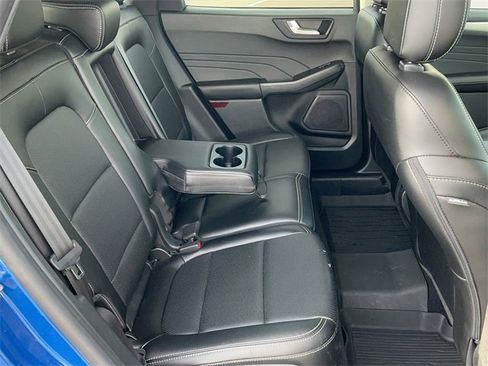 Used 2022 Ford Escape SEL image 17