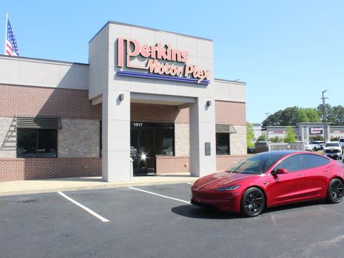 Used 2025 Tesla Model 3 Performance AWD/4WD image 35