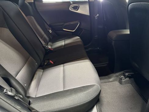 Used 2024 Kia Soul LX w/ Option Group 015 FWD image 26