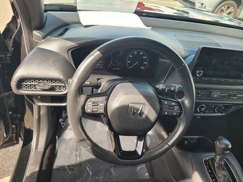 Used 2024 Honda HR-V Sport image 30