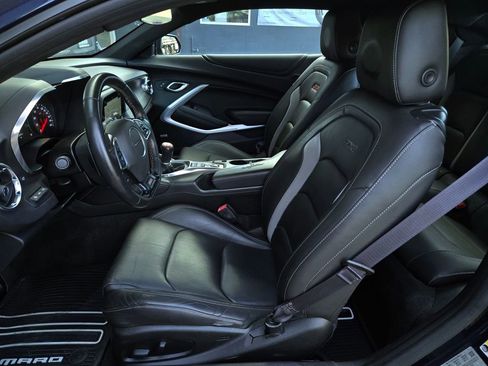 Used 2016 Chevrolet Camaro SS image 11