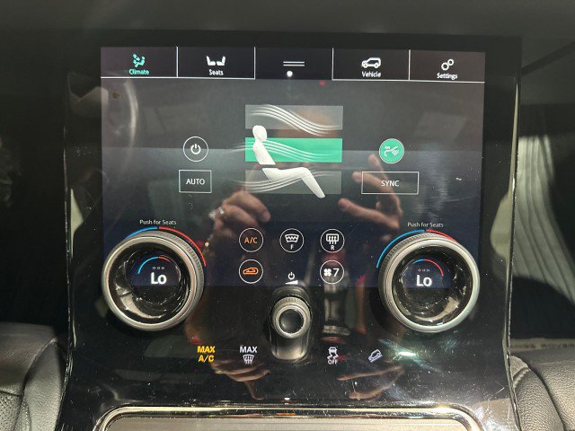 Used 2020 Land Rover Range Rover Evoque R-Dynamic SE AWD/4WD image 63
