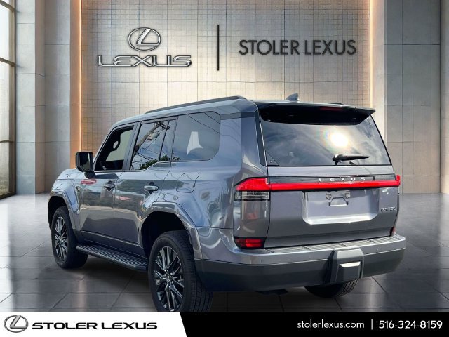 Used 2024 Lexus GX 550 w/ Cold Area Package AWD/4WD image 7