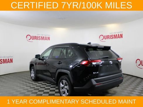 Used 2025 Toyota RAV4 XLE AWD/4WD image 6