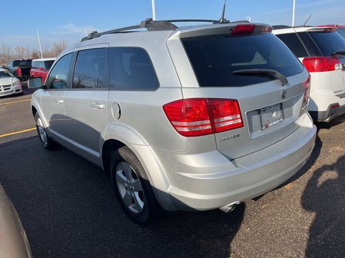 Used 2010 Dodge Journey SXT w/ Premium Convenience Group image 9