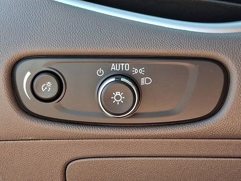 Used 2024 Chevrolet Malibu LT image 24