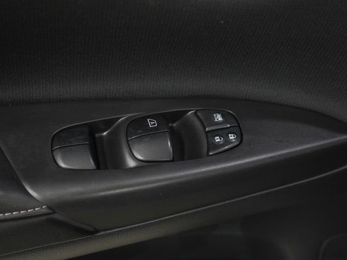 Used 2019 Nissan Sentra S FWD image 19