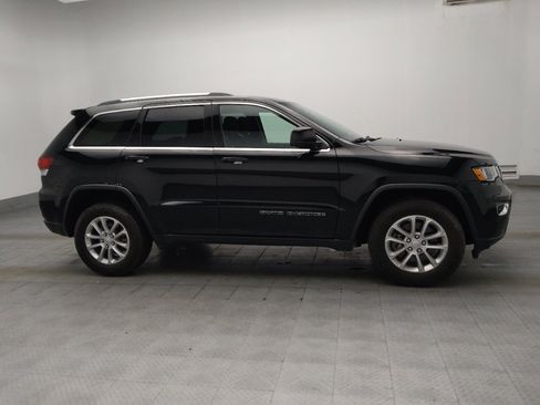 Used 2021 Jeep Grand Cherokee Laredo AWD/4WD image 11