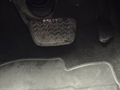 Used 2019 Toyota 4Runner Limited image 39