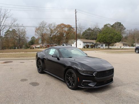 New 2026 Ford Mustang Coupe image 3