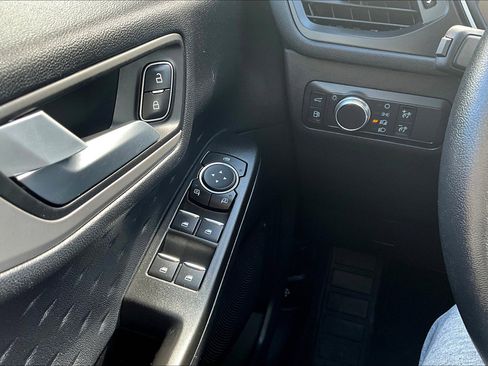 Used 2020 Ford Escape SE Sport image 33