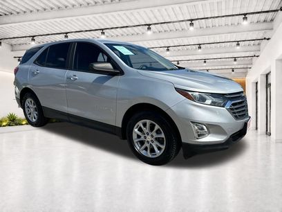Used 2020 Chevrolet Equinox LS w/ LS Convenience Package