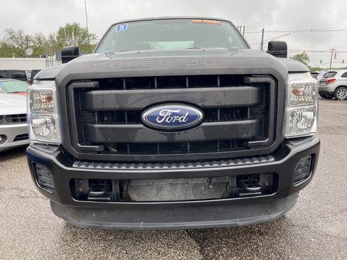 Used 2011 Ford F250 XL image 4