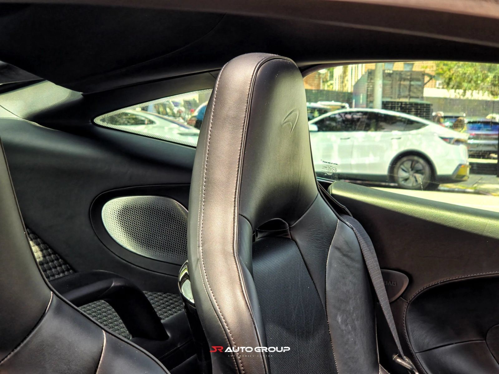 Used 2020 McLaren GT RWD image 57