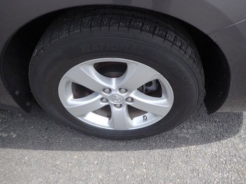 Used 2015 Toyota Sienna L FWD image 26