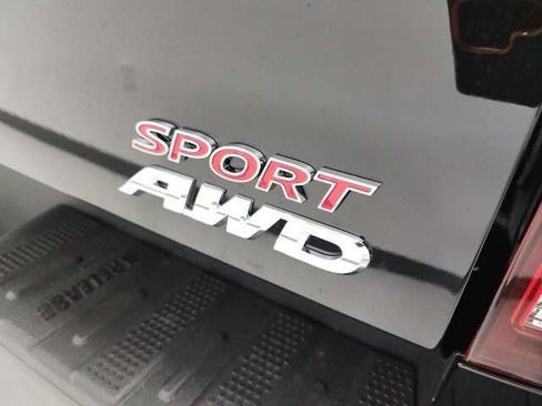 Used 2023 Honda Ridgeline Sport image 8