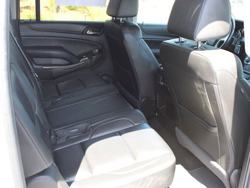 Used 2017 Chevrolet Suburban LT AWD/4WD image 25