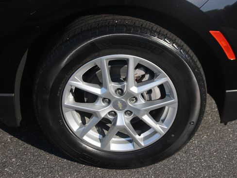 Used 2023 Chevrolet Equinox LT FWD image 34