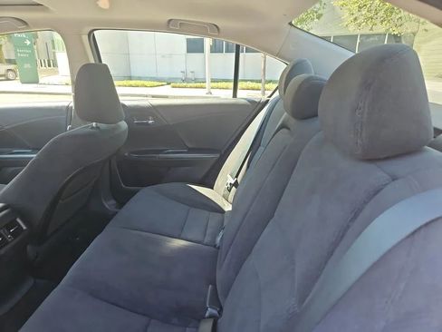 Used 2013 Honda Accord EX image 15