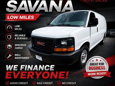 Used 2015 GMC Savana 2500 RWD image 1