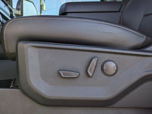 New 2025 Ford F350 Lariat w/ Lariat Ultimate Package image 51