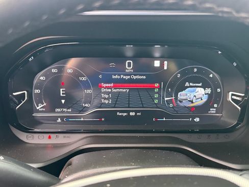 Used 2022 GMC Yukon Denali w/ Denali Premium Package AWD/4WD image 13
