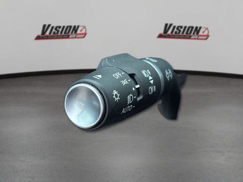 Used 2023 Land Rover Defender 90 S image 20