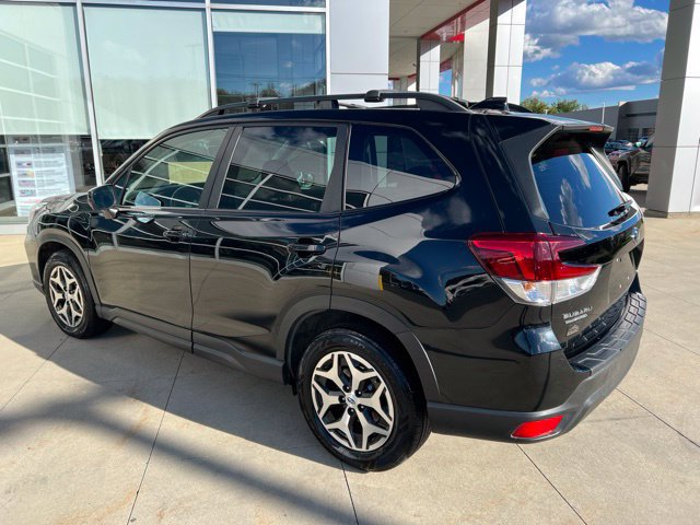 Used 2021 Subaru Forester Premium w/ Popular Package #1 AWD/4WD image 5