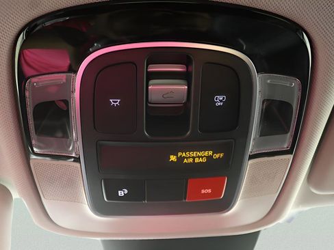 New 2025 Hyundai Tucson Limited FWD image 11