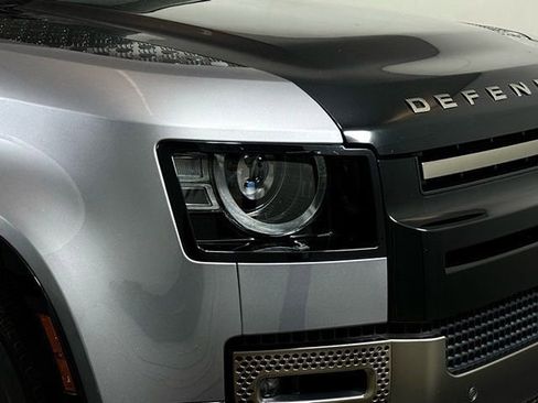 Used 2020 Land Rover Defender 110 X image 16